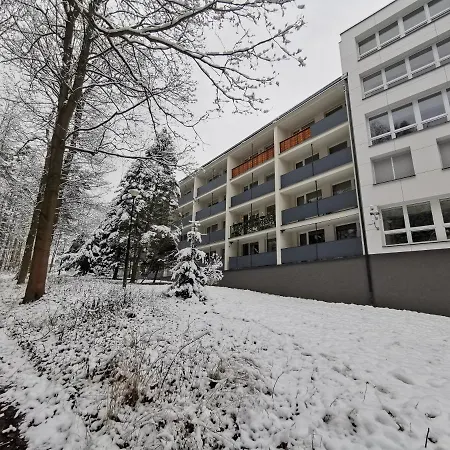 Apartment Z Widokiem Na Park Polanica-Zdroj