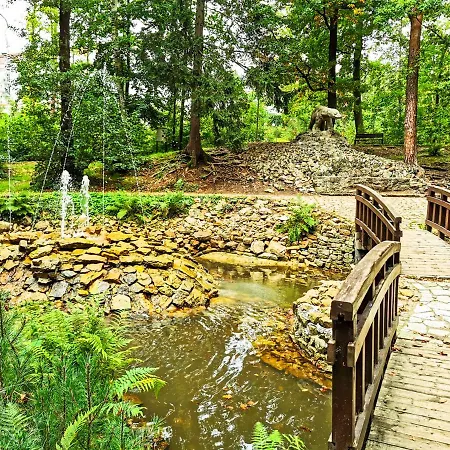 Z Widokiem Na Park Apartmán *